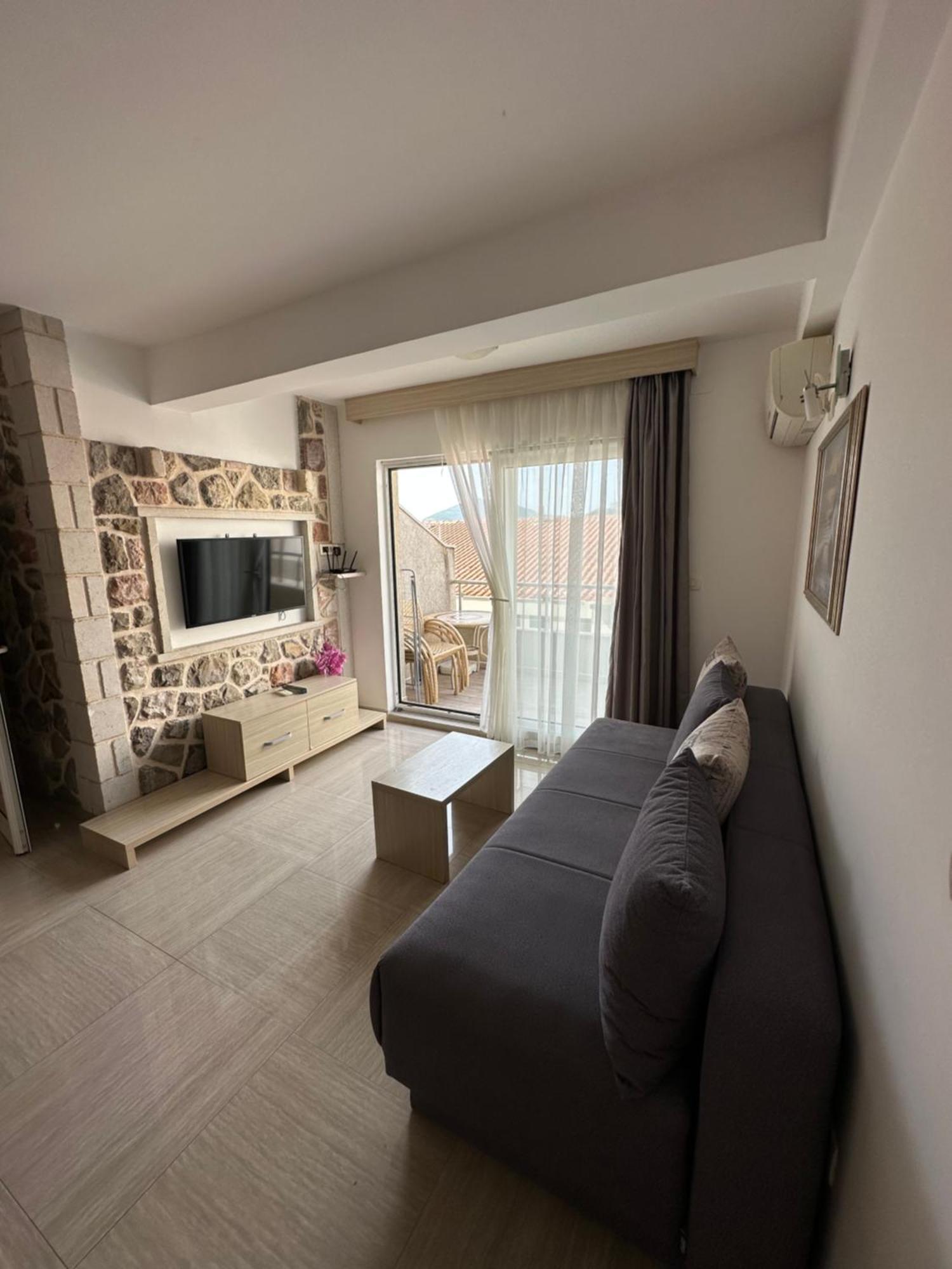 Aura Apartments Будва Экстерьер фото