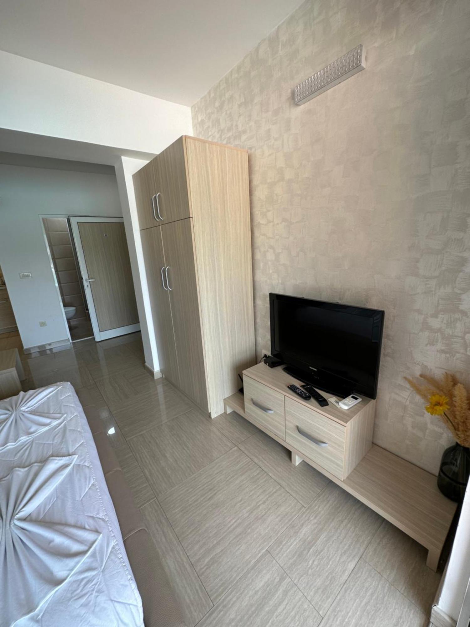 Aura Apartments Будва Экстерьер фото