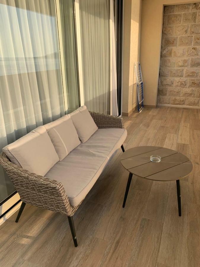 Aura Apartments Будва Экстерьер фото