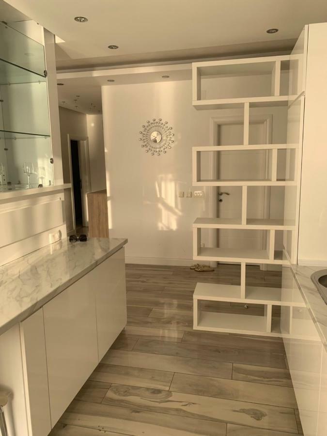 Aura Apartments Будва Экстерьер фото